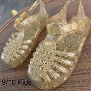 Various sandles and Pedi ped shoes